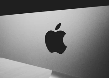 Apple logo photograph