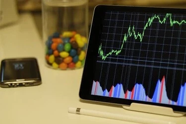Customer data literacy can be a great competitive advantage in CX.