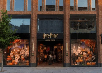 Harry Potter Store front London