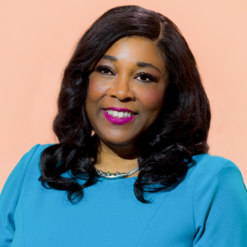 Headshot of Janice Robinson-Burns