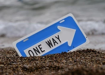 One way sign