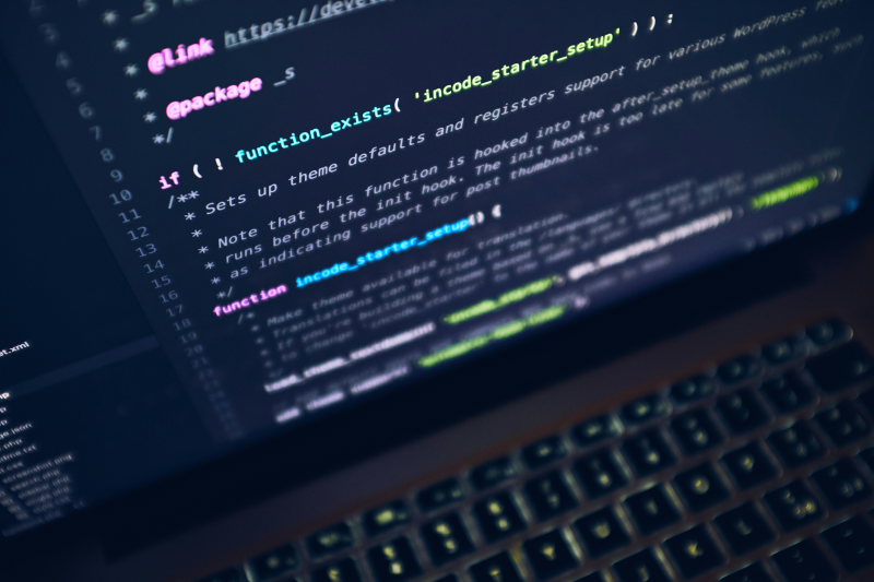 Does JavaScript hurt retail AEO performance?