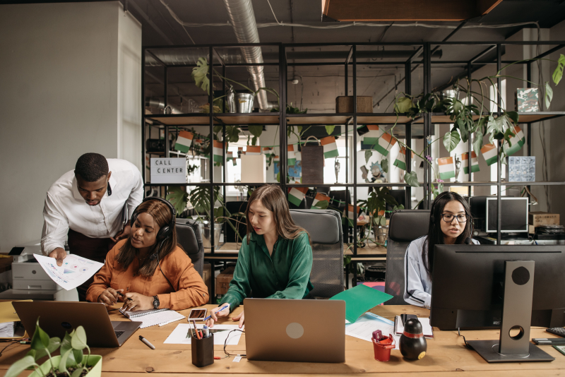 How do we choose which B2B commerce problems to fix first?