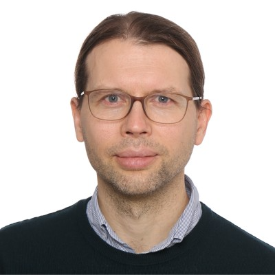 Dr. Maximilian Brandt
