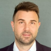 Uraitz de Julian Garate, Head of Digital Investments at Coutts