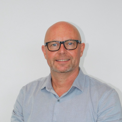Simon Thomas