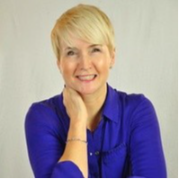 Catherine Whitelaw, VP Strategic Sales and Partnerships at DailyPay