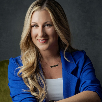 Courtney Seal, Senior Marketing Manager of Omnichannel Lead and Ultra-Rare Medicines at Amgen