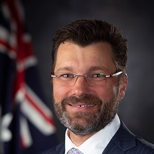 Dr. Nigel McGinty