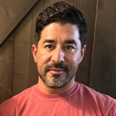 Ric Ruiz Esparza