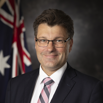 Dr. Nigel McGinty