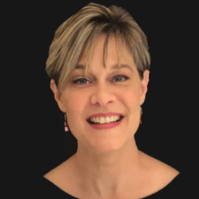 Heidi Floyd, Renowned Patient Advocate, Cancer Survivor, Author, Guest Speaker at United States Department of Defense