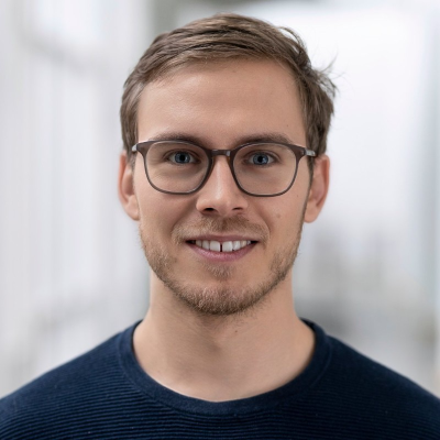 Dr. Jasper Schwenzow