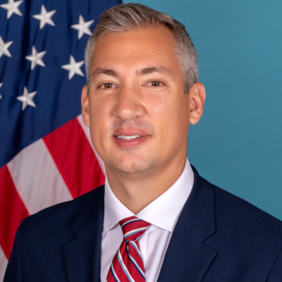 Dr. Michael Santaspirt