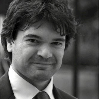 Simone Corsini, Global Logistics and Distribution Process Lead at Astellas Pharma