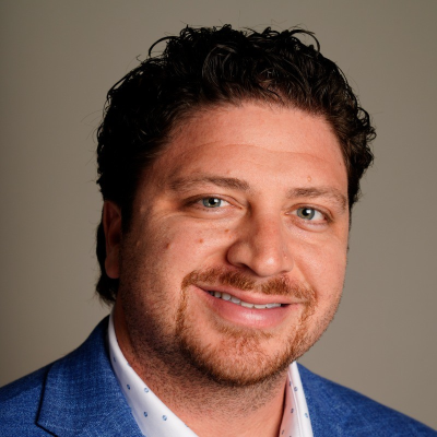 Ryan McClurkin, CMO at LooLoo