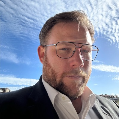 Lewis Jones, Head of Intercompany Logistics at Galderma SA