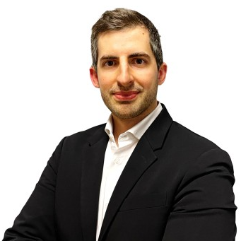 Giacomo Picchiarelli, EMEA Head of E-Business & Retail Media at Dolce & Gabanna Beauty