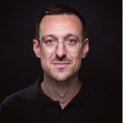 Sebastian Klumpp, Director, Retail Intelligence at Similarweb