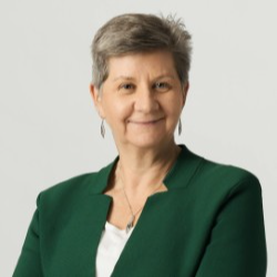 Dr. Nicole Davis
