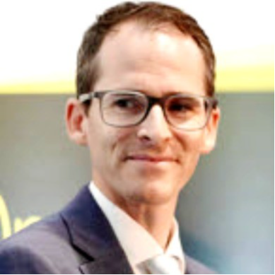 Martin Ware, Counterparty Operations EMEA, Global Middle Office Operations at Vanguard