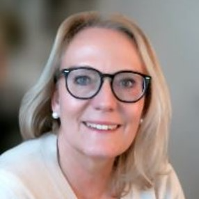 Claudia Bertrams, Executive Director, Supply Chain (EMEA, APAC) at Ultragenyx Pharmaceutical Inc.