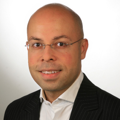 Navid Nazemian, Global Head of HR - Group Finance at Vodafone