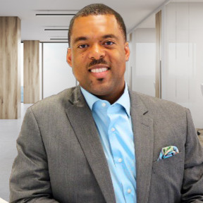 Aaron Young, SVP, Branch Operations/Retail Banking at Credit Union of Southern California