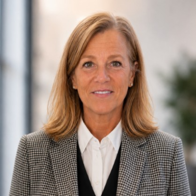 Lisa Ferlita, VP of Service – Americas at Oxford Instruments