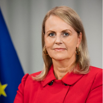 Dr. Florika Fink-Hooijer