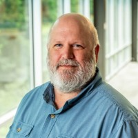 Steve Yackin, MRO and Waste Category Manager at Saint Gobain