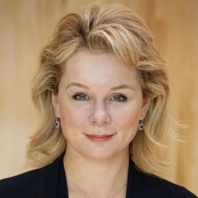 Elena Warburton