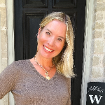 Amelia Hyde, Senior Manager, Corporate Transactions at Discover Financial Services