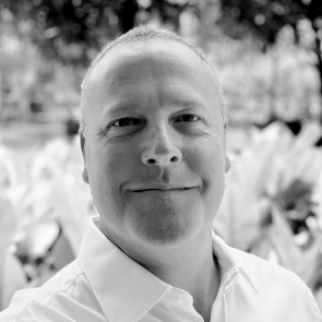 Adrian Harris, Former CPO - Head of Global Procurement at ResMed