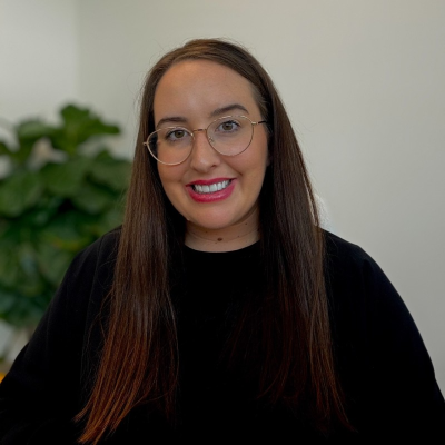 Kendal McMullen, eCommerce Manager at Global Healing