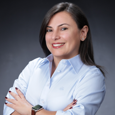 Gamze Cebeci, Head of Treasury, EMEA at Siemens Healthineers