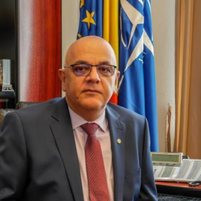 Dr. Raed Arafat
