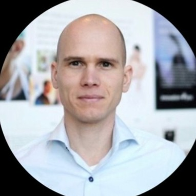 Robert Van Geffen, Global Head of Digital Marketing & E-Commerce D2B2C at Philips