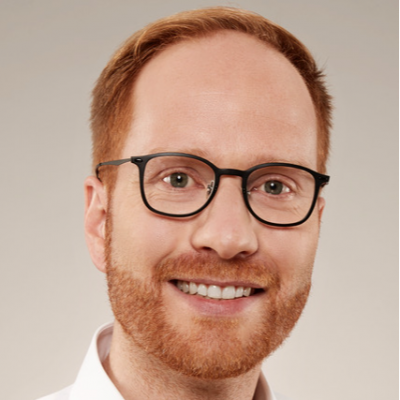 Dr. Thomas Staab