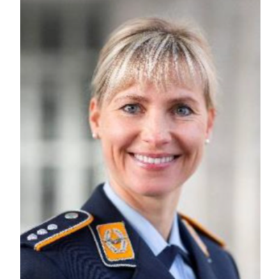 Hauptmann Maria Holz