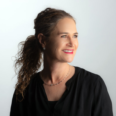 Desi Rosenfield, President at Lapin International