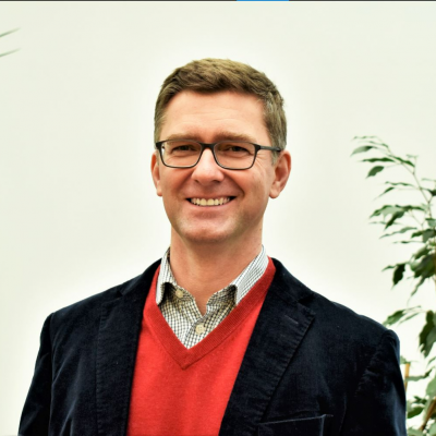 Dr. Dirk Forberger