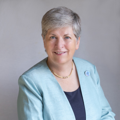 Dr Vanessa Lawrence, Hon Col 135 Geographic Squadron Royal Engineers and Hon Gp Capt 601 RAuxAF at Independent