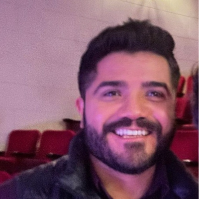 Leo Martinez, Program Director at B2B Online