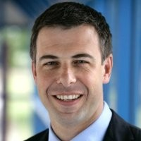 Fraser Donaldson, VP Customer Experience and Services at Intuitive Surgical
